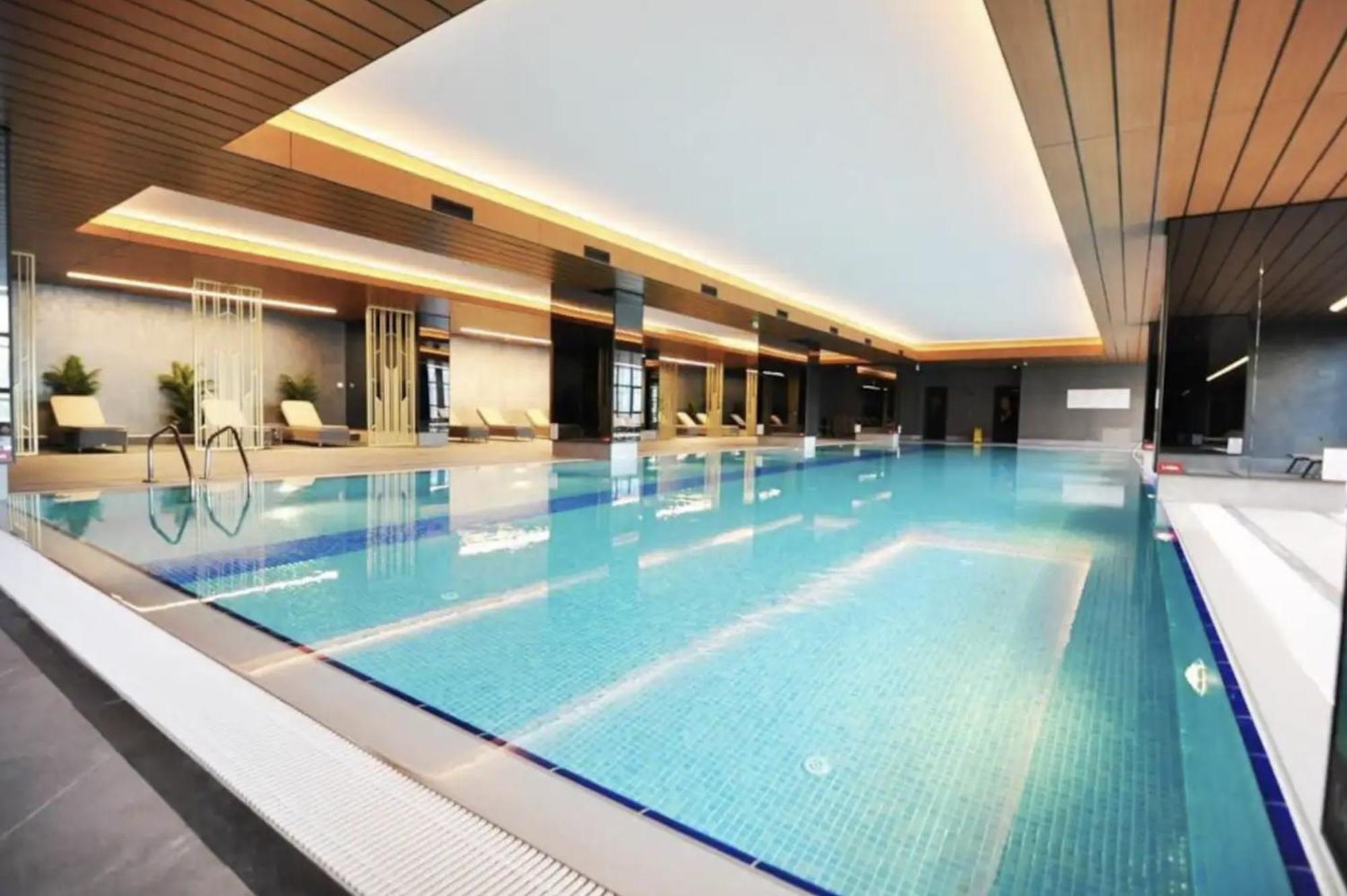 Beautiful Bright 2bed - Parkingpoolterrace! #341 Daire İstanbul