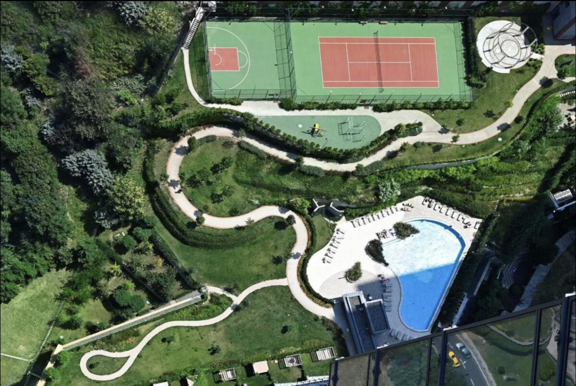 Beautiful Bright 2bed - Parkingpoolterrace! #341 Daire İstanbul