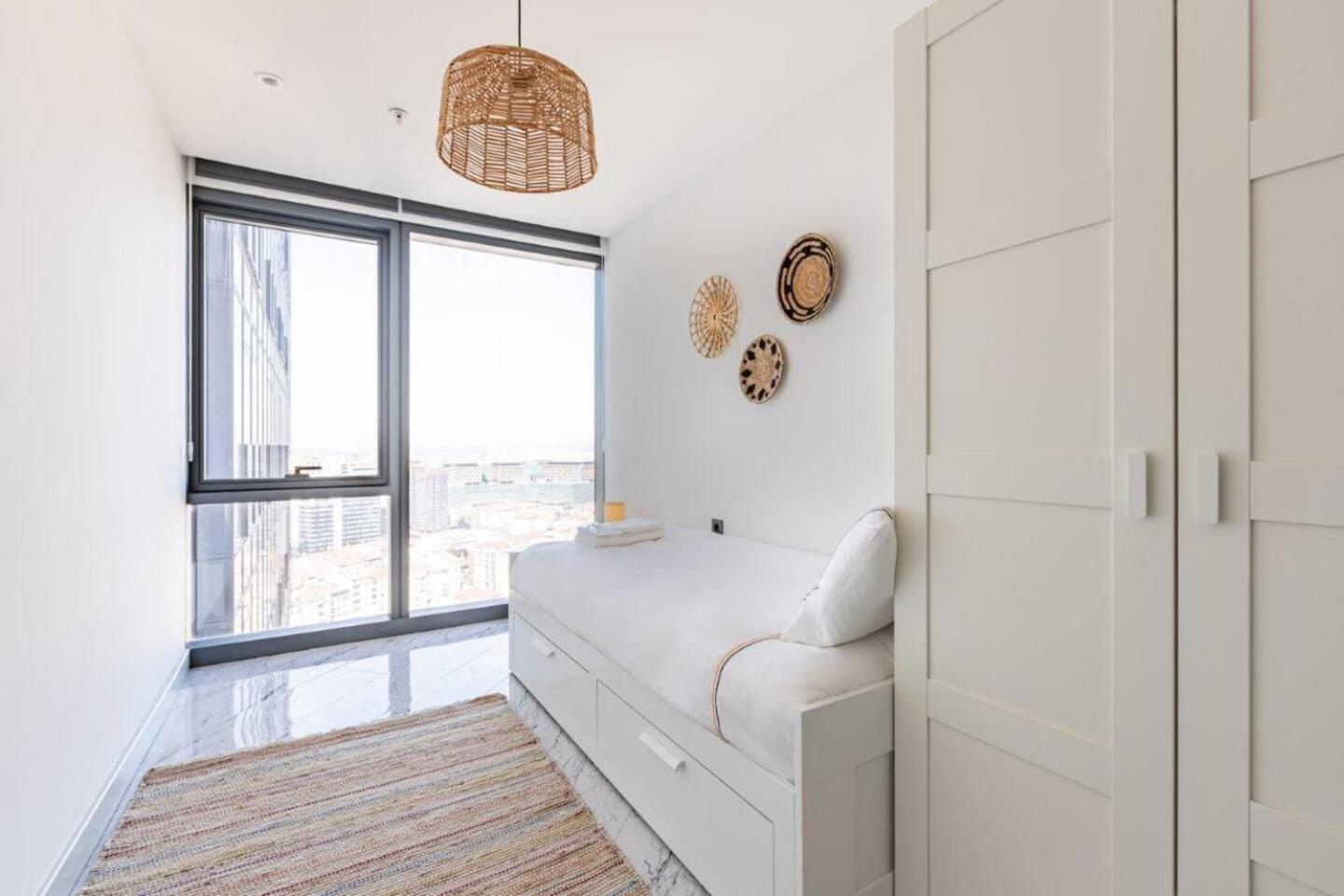 Daire Beautiful Bright 2bed - Parkingpoolterrace! #341