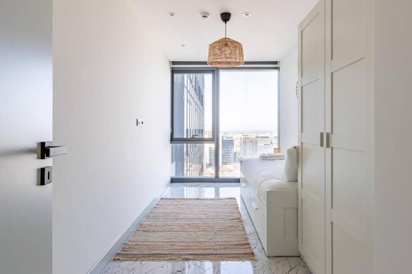 Daire Beautiful Bright 2bed - Parkingpoolterrace! #341