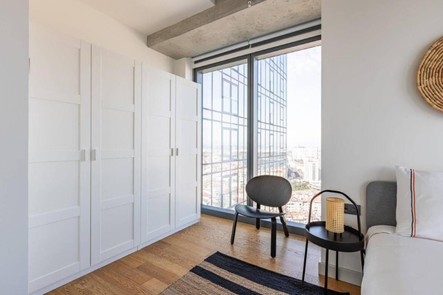 Daire Beautiful Bright 2bed - Parkingpoolterrace! #341 İstanbul