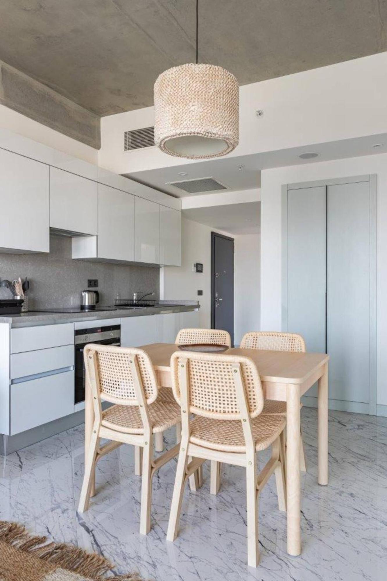 Beautiful Bright 2bed - Parkingpoolterrace! #341 İstanbul